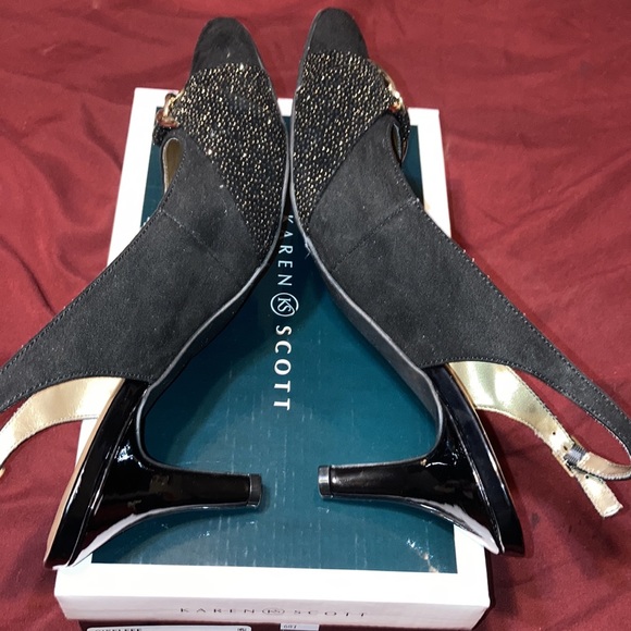 Karen Scott woman shoe- size 10- worn once black and gold - Picture 7 of 9